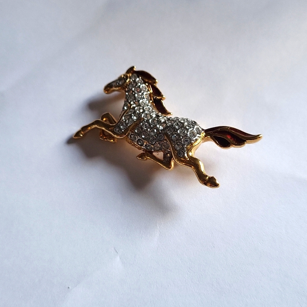 A&S pin brooches horse